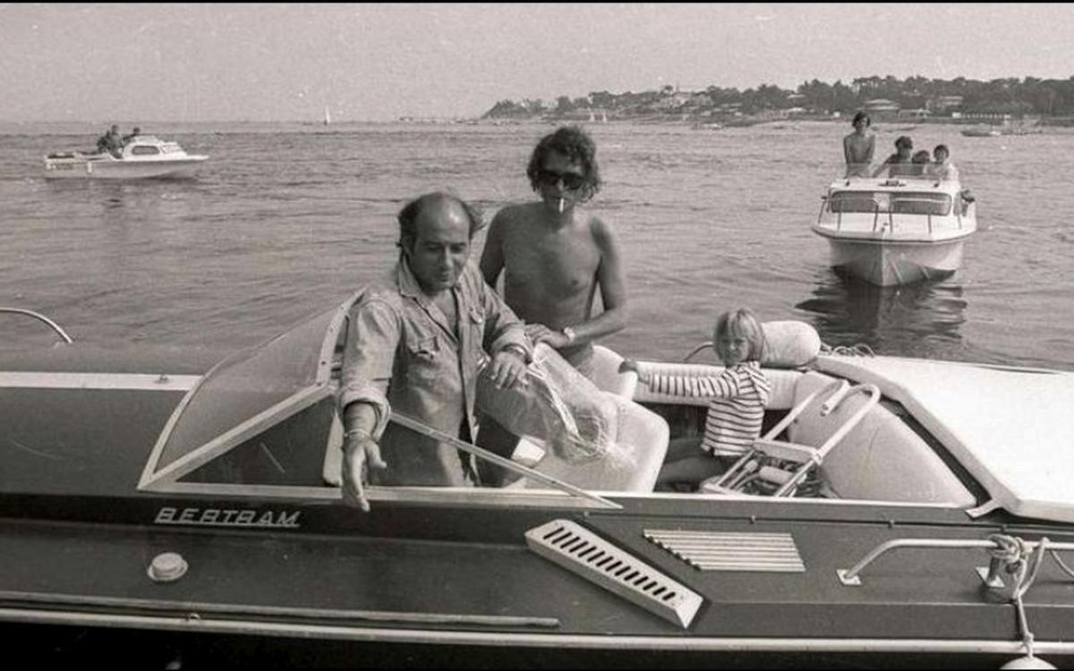 Bateau Johnny Hallyday Bertram Baron