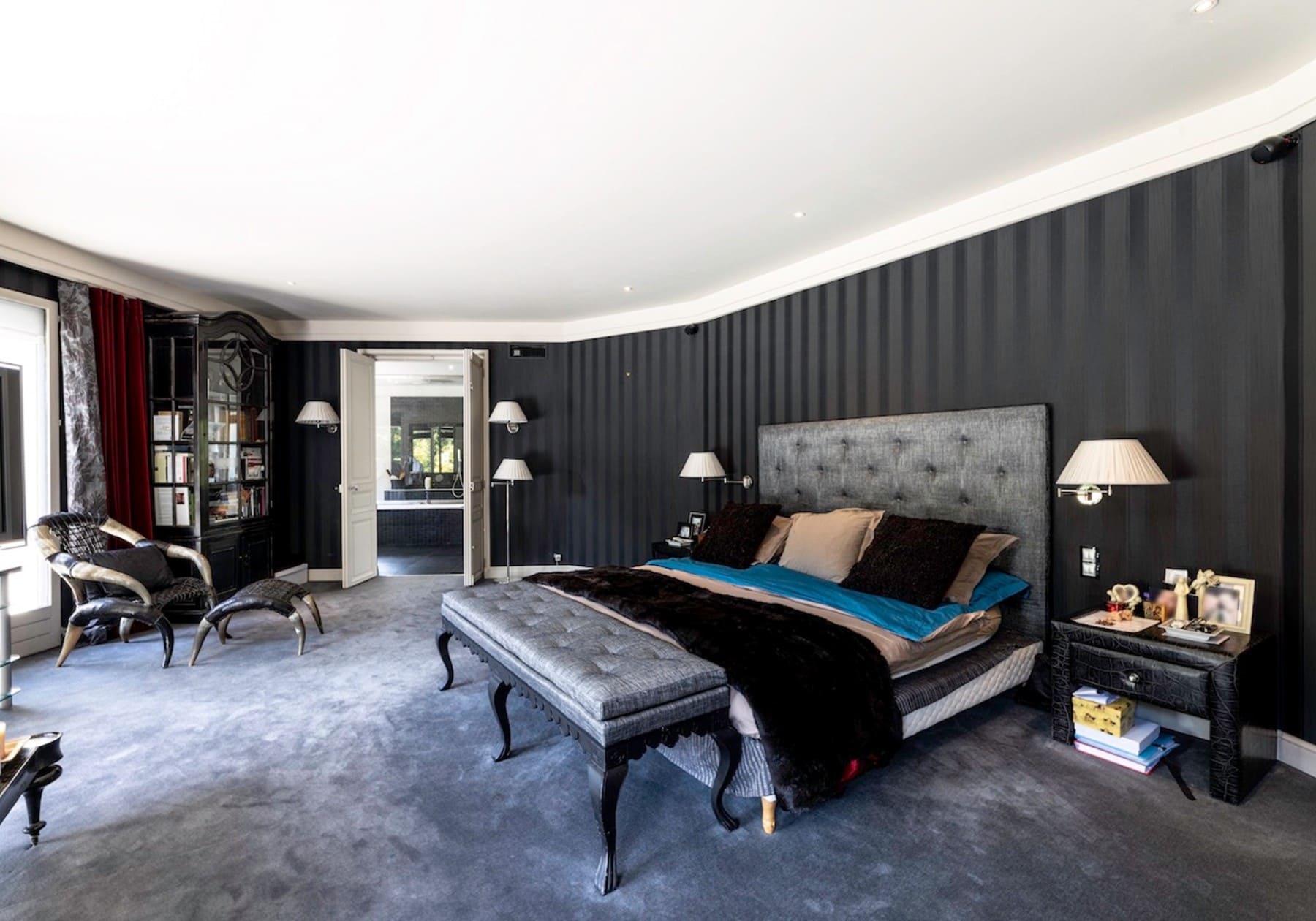 photo maison chambre Johnny Hallyday Marnes-la-coquette