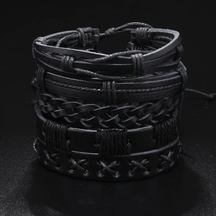 5 bracelets tressés en cuir